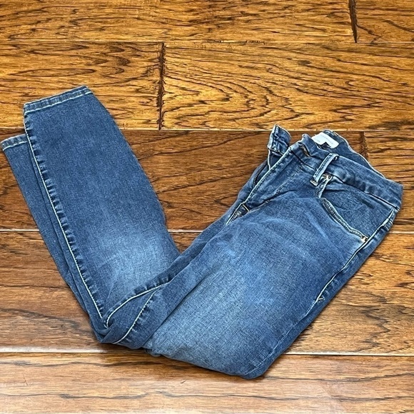 Good American Good Petite Fray Skinny jeans - Picture 2 of 6